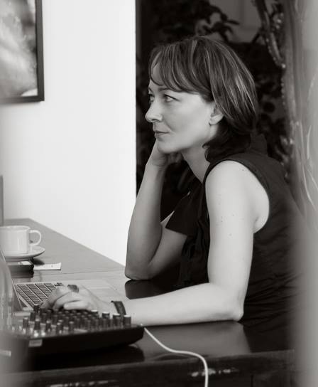 Ewa Zbrzeska immersed in full DJ mode.